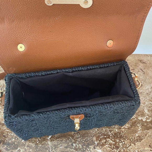 Gorgeous Crossbody Bag Handmade in Ecuador - Picture 6 of 6